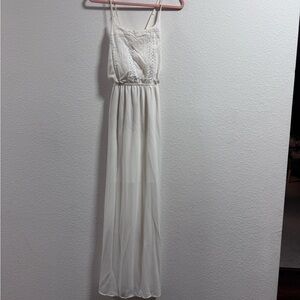 White/Ivory Maxi Dress Size L (11-13)